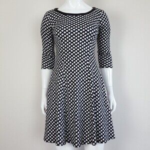 New York & Company Black & White Skater Dress